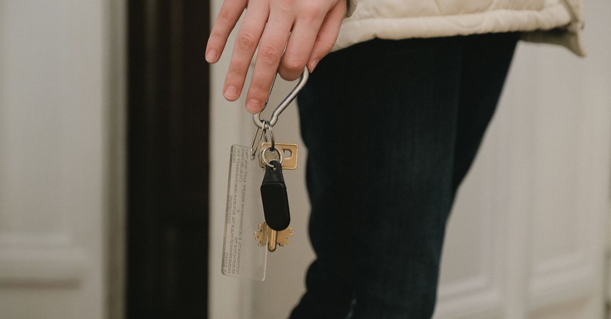 locksmith shop keys — Tustin CA Locksmith