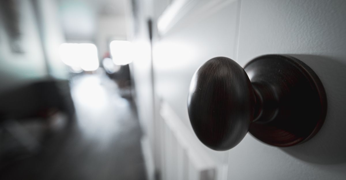 Keyed Entry vs. Privacy Knob Locks — Choosing the Right Door Knob with Lock for Every Opening — Tustin CA Locksmith